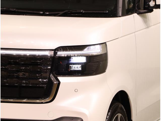 Ｎ－ＢＯＸカスタム ベースグレード　ＵＳＢ接続　ＣＭＢＳ　Ｄレコ　ベンチシート　オートエアコン　スマートキ　ＬＥＤ　盗難防止装置　クルコン　ＥＴＣ　バックカメラ　フルセグＴＶ　パワーステアリング　エアバッグ　ＥＳＣ（11枚目）