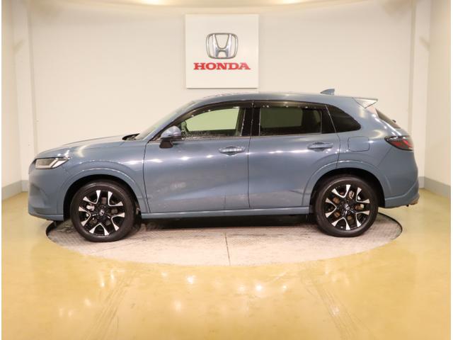 ＺＲ－Ｖ ｅ：ＨＥＶＺ　Ｐセンサー　レザー　サイドエアバック　パワ－シ－ト　ナビＴＶ　ＬＥＤヘッドライト　ＵＳＢ接続　地デジ　Ｓヒーター　サポカー　ＥＴＣ車載器　Ｄレコ　パワーステアリング　スマートキー（4枚目）