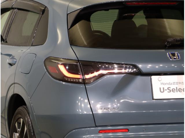 ＺＲ－Ｖ ｅ：ＨＥＶＺ　Ｐセンサー　レザー　サイドエアバック　パワ－シ－ト　ナビＴＶ　ＬＥＤヘッドライト　ＵＳＢ接続　地デジ　Ｓヒーター　サポカー　ＥＴＣ車載器　Ｄレコ　パワーステアリング　スマートキー（13枚目）