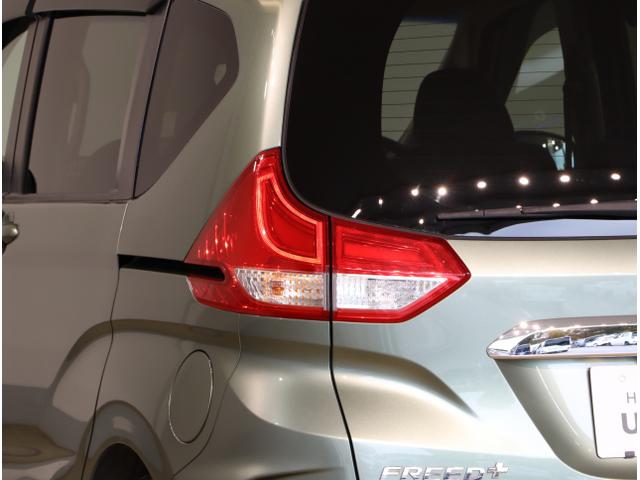 フリード＋ Ｇ・ホンダセンシング　プリクラッシュ　Ｂモニター　両側オートスライドドア　パワーウインド　スマートキー　両席エアバック　ＰＳ　フルセグ　アイドリングＳ　盗難警報装置　クルコン　横滑り防止機能　ＤＶＤ（14枚目）