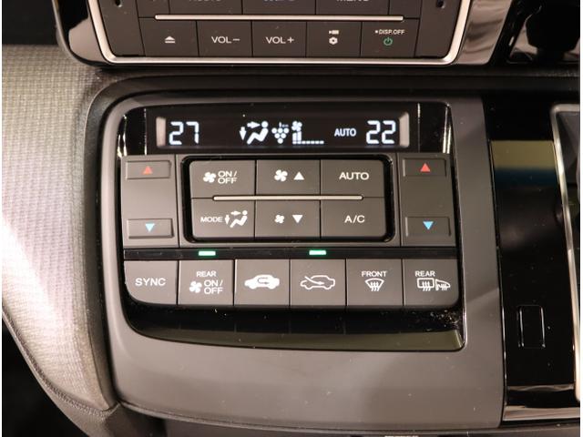 ステップワゴンスパーダ スパーダホンダセンシング　盗難防止　助手席エアバッグ　Ｗパワスラ　地デジ　サイドエアバッグ　ＬＥＤライト　横滑り防止システム　オートエアコン　ＵＳＢ　ナビ＆ＴＶ　三列シート　アイドリングＳ　ＥＴＣ付（33枚目）