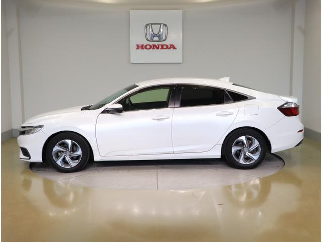 インサイト ＬＸ　アイドリングストップ　地デジフルセグ　オートクルーズコントロール　クリアランスソナー　フルオートエアコン　リアカメラ　ＤＶＤ　衝突軽減ブレーキ　ＡＢＳ　ＬＥＤ　シートヒーター　横滑防止　ドラレコ（4枚目）