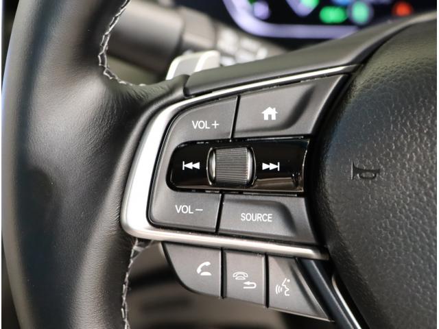 インサイト ＬＸ　アイドリングストップ　地デジフルセグ　オートクルーズコントロール　クリアランスソナー　フルオートエアコン　リアカメラ　ＤＶＤ　衝突軽減ブレーキ　ＡＢＳ　ＬＥＤ　シートヒーター　横滑防止　ドラレコ（32枚目）