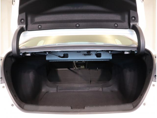 インサイト ＬＸ　アイドリングストップ　地デジフルセグ　オートクルーズコントロール　クリアランスソナー　フルオートエアコン　リアカメラ　ＤＶＤ　衝突軽減ブレーキ　ＡＢＳ　ＬＥＤ　シートヒーター　横滑防止　ドラレコ（45枚目）