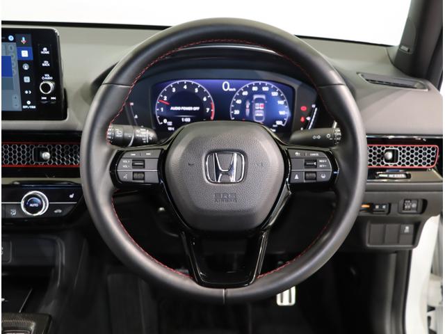 シビック ＲＳ　ＬＥＤヘッド　コーナーセンサー　衝突被害軽減ブレーキ　Ｂカメラ　シートヒーター　パワ－シ－ト　フルセグＴＶ　スマートキー　クルーズコントロール　ＵＳＢ　セキュリティアラーム　ドラレコ　ＥＴＣ（15枚目）