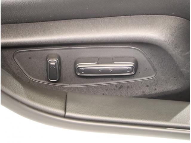 シビック ＲＳ　ＬＥＤヘッド　コーナーセンサー　衝突被害軽減ブレーキ　Ｂカメラ　シートヒーター　パワ－シ－ト　フルセグＴＶ　スマートキー　クルーズコントロール　ＵＳＢ　セキュリティアラーム　ドラレコ　ＥＴＣ（41枚目）