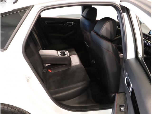 シビック ＲＳ　ＬＥＤヘッド　コーナーセンサー　衝突被害軽減ブレーキ　Ｂカメラ　シートヒーター　パワ－シ－ト　フルセグＴＶ　スマートキー　クルーズコントロール　ＵＳＢ　セキュリティアラーム　ドラレコ　ＥＴＣ（43枚目）