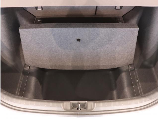 シビック ＲＳ　ＬＥＤヘッド　コーナーセンサー　衝突被害軽減ブレーキ　Ｂカメラ　シートヒーター　パワ－シ－ト　フルセグＴＶ　スマートキー　クルーズコントロール　ＵＳＢ　セキュリティアラーム　ドラレコ　ＥＴＣ（48枚目）