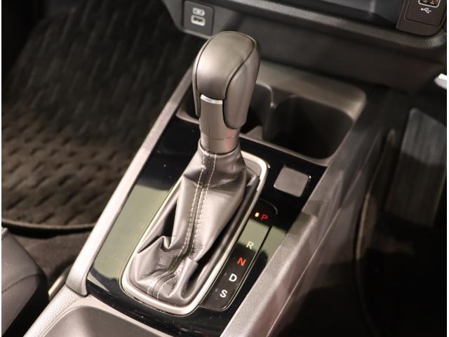 ＷＲ－Ｖ Ｚ　ソナー　盗難防止装置　誤発進抑制　Ｒカメラ　ＵＳＢ　ＥＳＣ　ＬＥＤライト　ＡＢＳ　ドラレコ　ＥＴＣ　パワーウィンドウ　パワーステアリング　フルオートエアコン　キーレス　オートクルーズコントロール（17枚目）