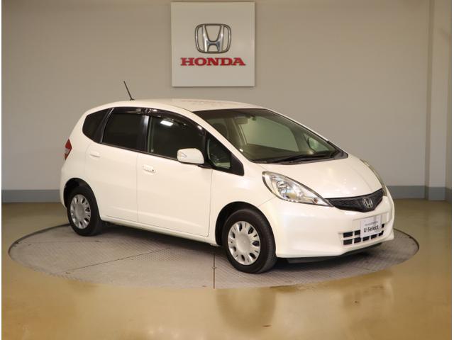 フィット １３Ｇ・スマートセレクションファインスタイル　ＵＳＢ　インテリキー　キーレス　フルオートエアコン　バックカメラ付き　パワーウィンドウ　ＥＴＣ　両席エアバック　エアバック　ドライブレコーダー　ナビＴＶ（9枚目）