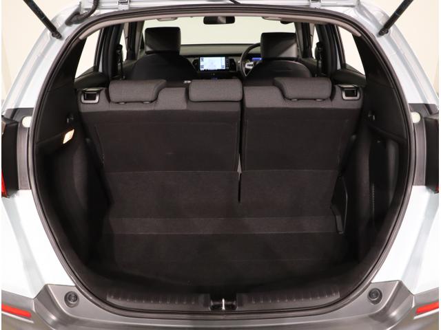 フィット e:HEVクロスター 衝突回避システム フルオートエアコン 前後センサー LEDランプ エアバッグ サイドエアバック 地デジ オートクルーズコントロール VSA ETC バックカメラ USB パワステ(42枚目)