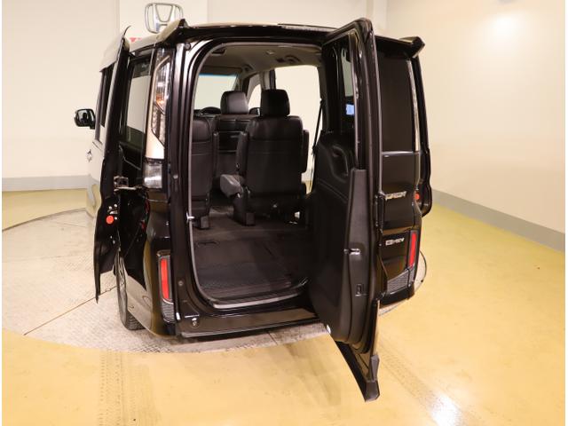 ステップワゴンスパーダ ｅ：ＨＥＶスパーダＧ・ＥＸホンダセンシング　エアバック　Ｐアシスト　地デジ　クルコン　サイドエアバッグ　シ－トヒ－タ－　衝突軽減システム　スマキー　ＬＥＤランプ　ドラレコ　ＵＳＢ接続　ＡＢＳ（52枚目）