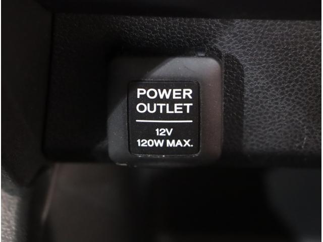 フィット ＲＳ　運転席エアバック　キ－レス　セキュリティアラーム　ワンセグＴＶ　ナビ＆ＴＶ　ＡＡＣ　ＥＴＣ　ＰＷ　ＡＢＳ　パワーステ　スマートキーシステム　両席エアバック（26枚目）