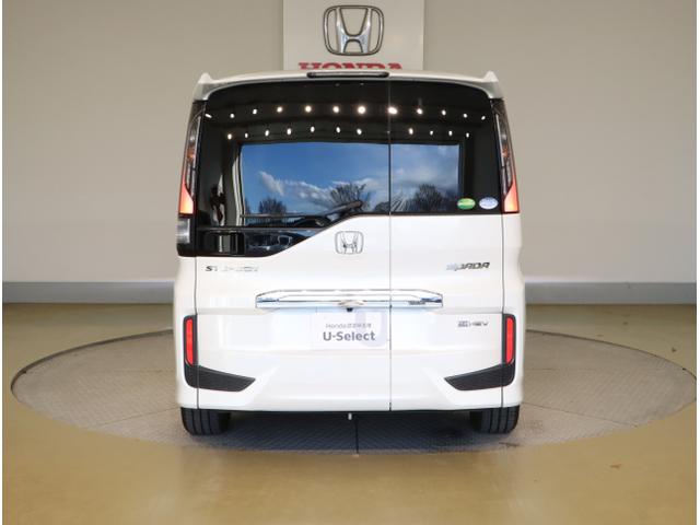 ステップワゴンスパーダ ｅ：ＨＥＶスパーダＧ・ＥＸホンダセンシング　エアバック　地デジ　クルコン　サイドエアバッグ　シ－トヒ－タ－　衝突軽減システム　スマキー　ＬＥＤランプ　ドラレコ　ＵＳＢ接続　ＡＢＳ　キーレス　ＥＴＣ（12枚目）