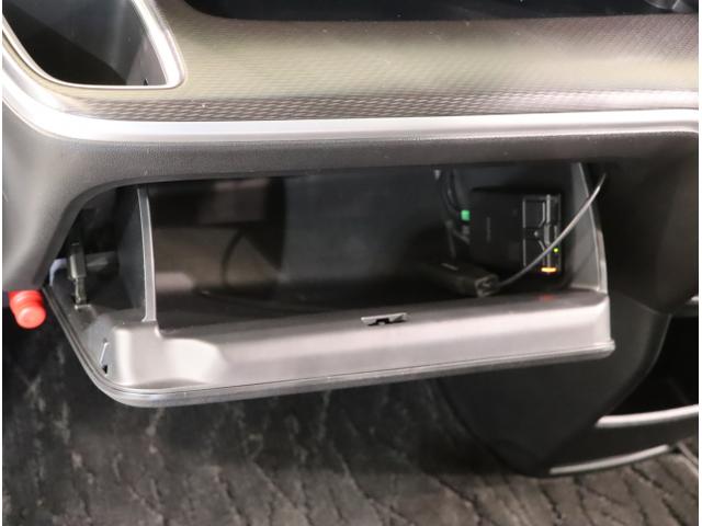 ステップワゴンスパーダ ｅ：ＨＥＶスパーダＧ・ＥＸホンダセンシング　エアバック　地デジ　クルコン　サイドエアバッグ　シ－トヒ－タ－　衝突軽減システム　スマキー　ＬＥＤランプ　ドラレコ　ＵＳＢ接続　ＡＢＳ　キーレス　ＥＴＣ（41枚目）