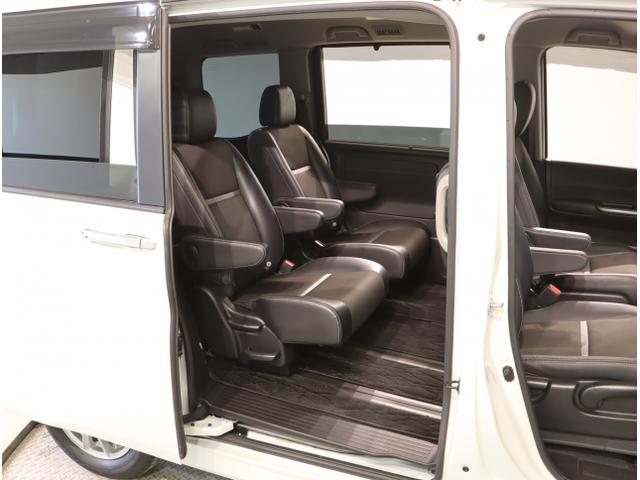 ステップワゴンスパーダ ｅ：ＨＥＶスパーダＧ・ＥＸホンダセンシング　エアバック　地デジ　クルコン　サイドエアバッグ　シ－トヒ－タ－　衝突軽減システム　スマキー　ＬＥＤランプ　ドラレコ　ＵＳＢ接続　ＡＢＳ　キーレス　ＥＴＣ（43枚目）