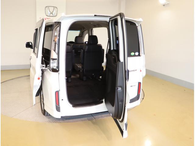 ステップワゴンスパーダ ｅ：ＨＥＶスパーダＧ・ＥＸホンダセンシング　エアバック　地デジ　クルコン　サイドエアバッグ　シ－トヒ－タ－　衝突軽減システム　スマキー　ＬＥＤランプ　ドラレコ　ＵＳＢ接続　ＡＢＳ　キーレス　ＥＴＣ（50枚目）