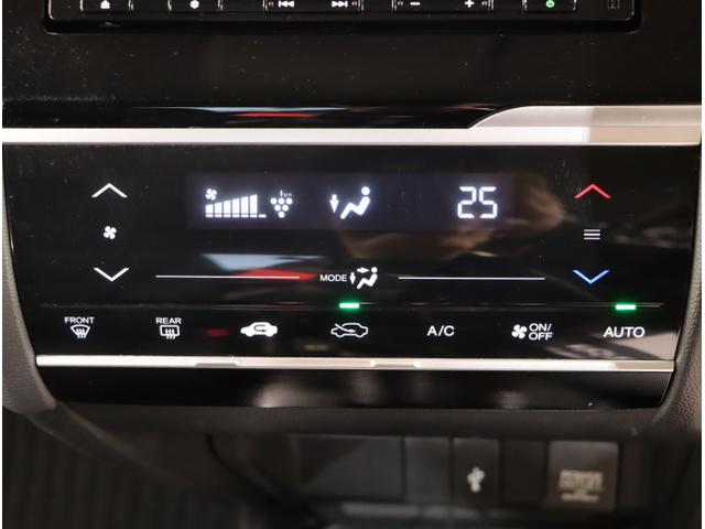 フィットハイブリッド Ｆ　地デジＴＶ　ナビＴＶ　リアカメラ　横滑り防止装置　フルオートエアコン　イモビライザー　ドライブレコーダー　キーフリーシステム　全席パワーウインドウ　パワーステアリング　アクティブクルーズ　ＡＢＳ（30枚目）