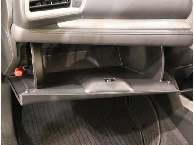 フィットハイブリッド Ｆ　地デジＴＶ　ナビＴＶ　リアカメラ　横滑り防止装置　フルオートエアコン　イモビライザー　ドライブレコーダー　キーフリーシステム　全席パワーウインドウ　パワーステアリング　アクティブクルーズ　ＡＢＳ（37枚目）