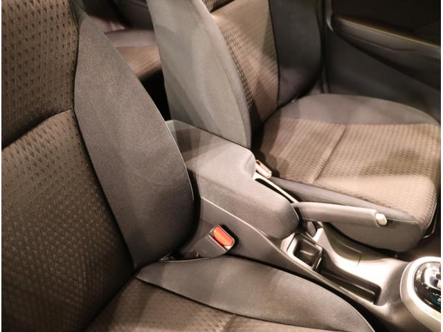 フィットハイブリッド Ｆ　地デジＴＶ　ナビＴＶ　リアカメラ　横滑り防止装置　フルオートエアコン　イモビライザー　ドライブレコーダー　キーフリーシステム　全席パワーウインドウ　パワーステアリング　アクティブクルーズ　ＡＢＳ（38枚目）