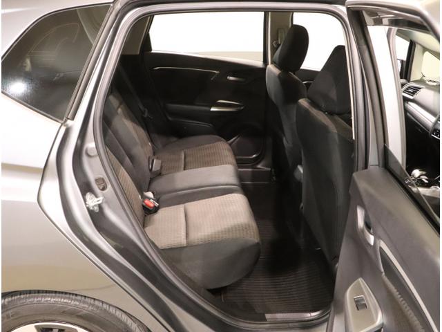 フィットハイブリッド Ｆ　地デジＴＶ　ナビＴＶ　リアカメラ　横滑り防止装置　フルオートエアコン　イモビライザー　ドライブレコーダー　キーフリーシステム　全席パワーウインドウ　パワーステアリング　アクティブクルーズ　ＡＢＳ（41枚目）