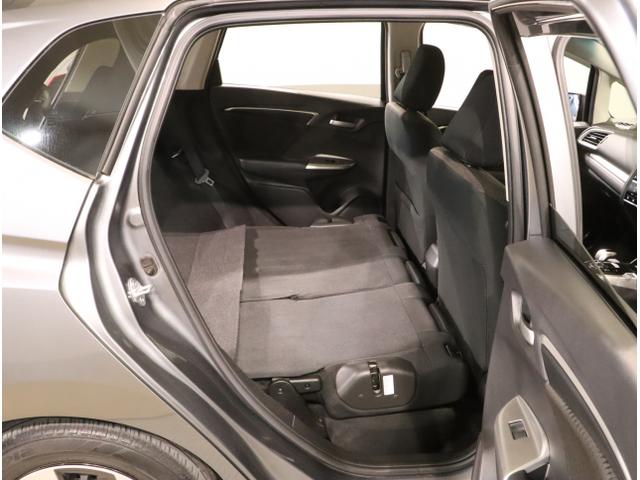 フィットハイブリッド Ｆ　地デジＴＶ　ナビＴＶ　リアカメラ　横滑り防止装置　フルオートエアコン　イモビライザー　ドライブレコーダー　キーフリーシステム　全席パワーウインドウ　パワーステアリング　アクティブクルーズ　ＡＢＳ（43枚目）