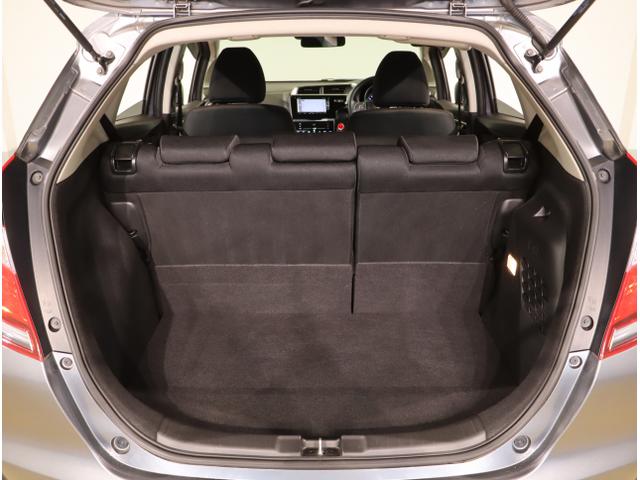 フィットハイブリッド Ｆ　地デジＴＶ　ナビＴＶ　リアカメラ　横滑り防止装置　フルオートエアコン　イモビライザー　ドライブレコーダー　キーフリーシステム　全席パワーウインドウ　パワーステアリング　アクティブクルーズ　ＡＢＳ（45枚目）