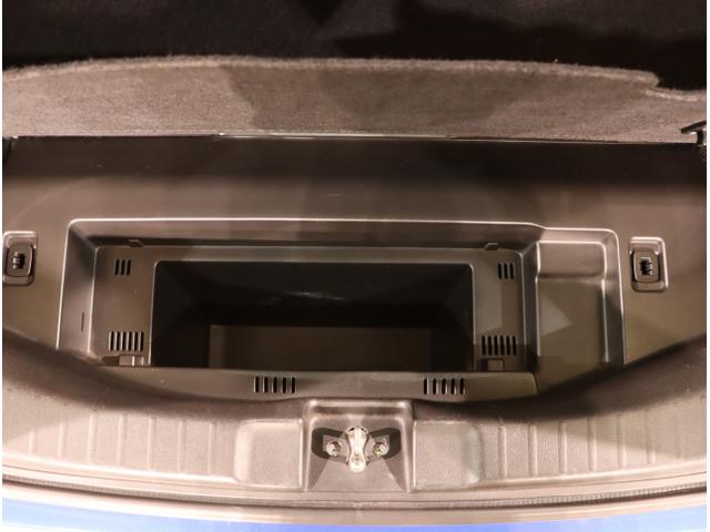 フィットハイブリッド Ｓパッケージ　サイドエアバック　リアカメラ　ＶＳＡ　クルコン　地デジＴＶ　イモビライザー　パワーウィンドウ　スマキー　ＤＶＤ再生　ナビＴＶ　ＥＴＣ付　Ｗエアバック　パワステ　エアバッグ　ＡＡＣ　ＡＢＳ（46枚目）