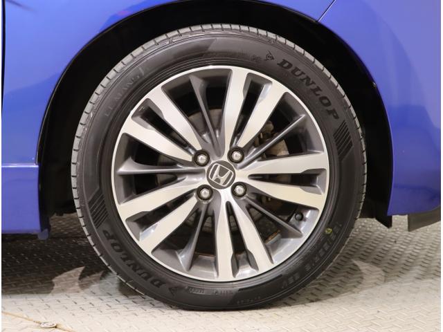 フィットハイブリッド Ｓパッケージ　サイドエアバック　リアカメラ　ＶＳＡ　クルコン　地デジＴＶ　イモビライザー　パワーウィンドウ　スマキー　ＤＶＤ再生　ナビＴＶ　ＥＴＣ付　Ｗエアバック　パワステ　エアバッグ　ＡＡＣ　ＡＢＳ（48枚目）