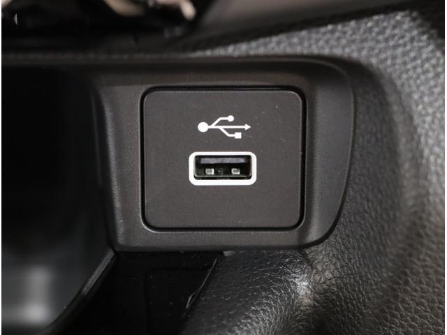 ヴェゼル ｅ：ＨＥＶＺ・ＰＬａＹパッケージ　『いまコレ＋新品フロアマット付き』　ＥＴＣ　ＬＥＤ　パノラマルーフ　マルチビューカメラ　パーキングセンサー　パワーバックドア　シートヒーター　４ＷＤ　クルーズコントロール　サイドカーテンエアバック（33枚目）