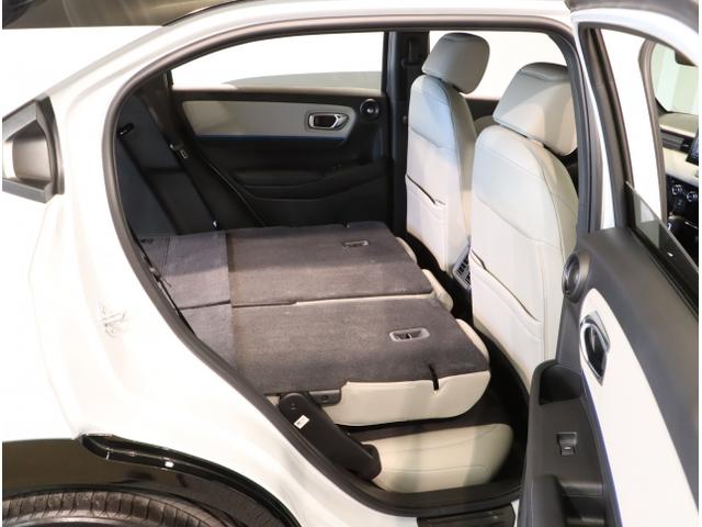 ヴェゼル ｅ：ＨＥＶＺ・ＰＬａＹパッケージ　『いまコレ＋新品フロアマット付き』　ＥＴＣ　ＬＥＤ　パノラマルーフ　マルチビューカメラ　パーキングセンサー　パワーバックドア　シートヒーター　４ＷＤ　クルーズコントロール　サイドカーテンエアバック（44枚目）