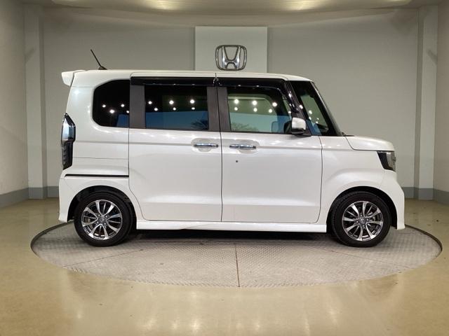 Ｎ－ＢＯＸカスタム Ｌ　両席エアバック　左右電動スライドドア　Ｂモニタ　ブレーキサポート　セキュリティー　ＬＥＤランプ　キーレスエントリー　ＳＲＳ　横滑り防止機能　ＤＶＤ再生機能　パワーステアリング　オートクルーズ　ＰＷ（8枚目）