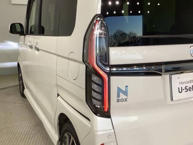 Ｎ－ＢＯＸカスタム Ｌ　両席エアバック　左右電動スライドドア　Ｂモニタ　ブレーキサポート　セキュリティー　ＬＥＤランプ　キーレスエントリー　ＳＲＳ　横滑り防止機能　ＤＶＤ再生機能　パワーステアリング　オートクルーズ　ＰＷ（13枚目）