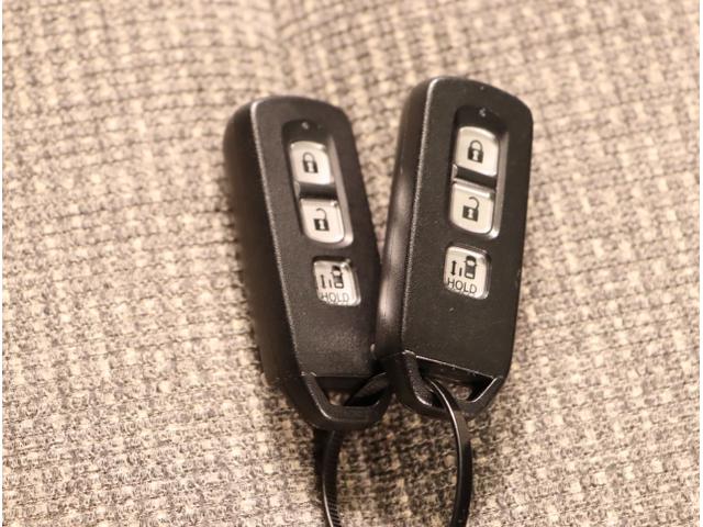 N-BOX L USB入力 DVD視聴可能 LEDランプ シートヒータ 運転席エアバッグ イモビライザー キーフリー Rカメ パワーウインドウ ナビTV 助手席エアバッグ エアコン 地デジ PS 横滑り防止機能(26枚目)