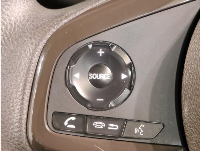 N-BOX L USB入力 DVD視聴可能 LEDランプ シートヒータ 運転席エアバッグ イモビライザー キーフリー Rカメ パワーウインドウ ナビTV 助手席エアバッグ エアコン 地デジ PS 横滑り防止機能(32枚目)