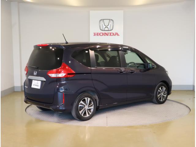 フリード G 両側自動ドア DVD再生機能 セキュリティアラーム スマートキーシステム 運転席エアバッグ AC パワーウインド 横滑り防止 LEDライト Iストップ キーフリーシステム フルセグ USB ABS(8枚目)