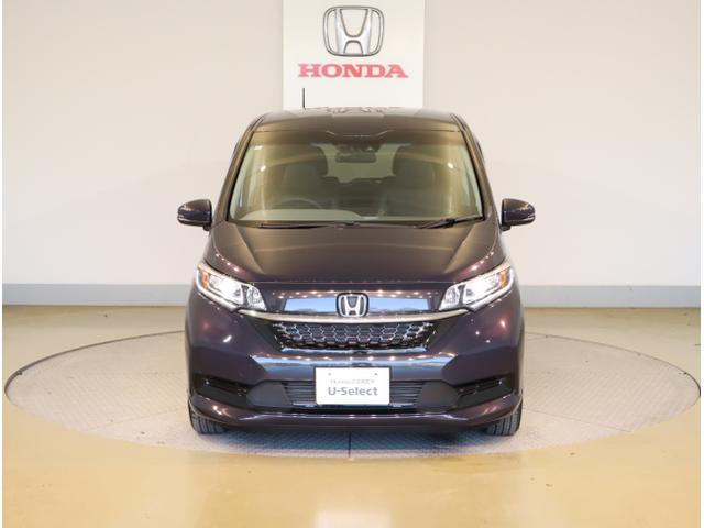 フリード G 両側自動ドア DVD再生機能 セキュリティアラーム スマートキーシステム 運転席エアバッグ AC パワーウインド 横滑り防止 LEDライト Iストップ キーフリーシステム フルセグ USB ABS(11枚目)