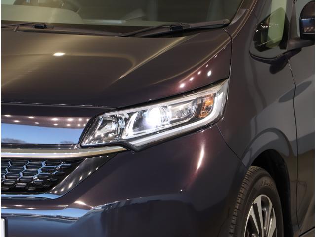 フリード G 両側自動ドア DVD再生機能 セキュリティアラーム スマートキーシステム 運転席エアバッグ AC パワーウインド 横滑り防止 LEDライト Iストップ キーフリーシステム フルセグ USB ABS(12枚目)