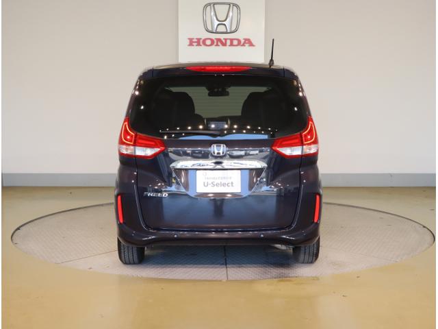 フリード G 両側自動ドア DVD再生機能 セキュリティアラーム スマートキーシステム 運転席エアバッグ AC パワーウインド 横滑り防止 LEDライト Iストップ キーフリーシステム フルセグ USB ABS(13枚目)