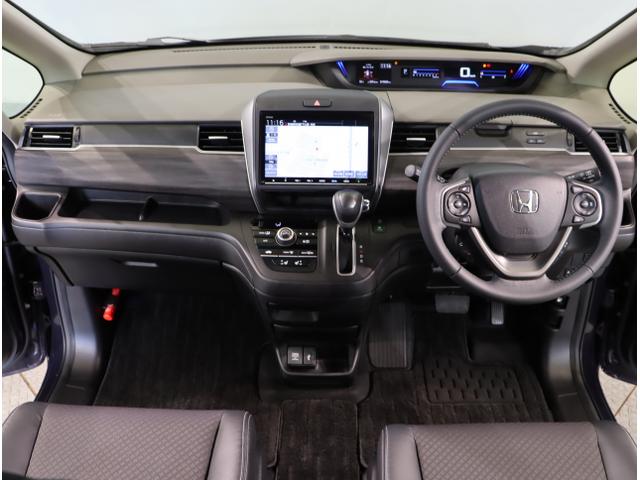 フリード G 両側自動ドア DVD再生機能 セキュリティアラーム スマートキーシステム 運転席エアバッグ AC パワーウインド 横滑り防止 LEDライト Iストップ キーフリーシステム フルセグ USB ABS(15枚目)