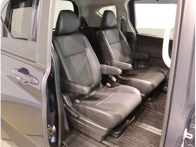 フリード G 両側自動ドア DVD再生機能 セキュリティアラーム スマートキーシステム 運転席エアバッグ AC パワーウインド 横滑り防止 LEDライト Iストップ キーフリーシステム フルセグ USB ABS(42枚目)