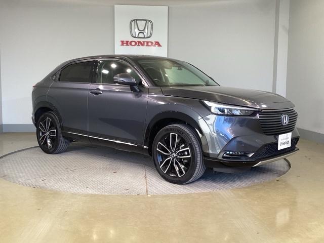 ヴェゼル ｅ：ＨＥＶＺ　地上デジタル　ＵＳＢ入力　ハンズフリーテールゲート　シートＨ　サイドエアＢ　パークセンサー　ＬＥＤヘットライト　ＥＳＣ　パワステ　ＡＡＣ　エアバック　アクティブクルーズ　ナビ＆ＴＶ（9枚目）