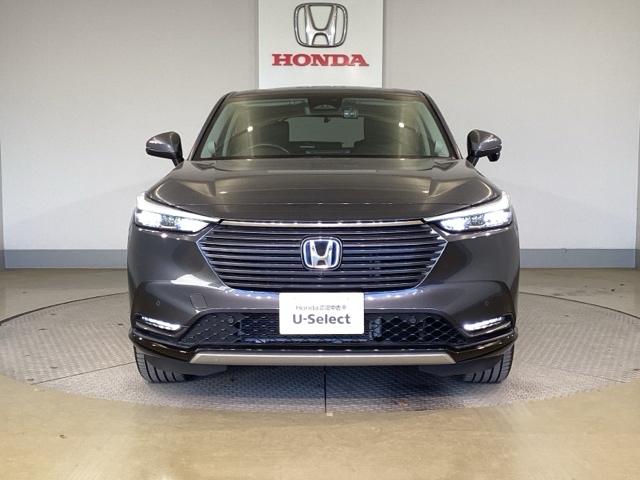 ヴェゼル ｅ：ＨＥＶＺ　地上デジタル　ＵＳＢ入力　ハンズフリーテールゲート　シートＨ　サイドエアＢ　パークセンサー　ＬＥＤヘットライト　ＥＳＣ　パワステ　ＡＡＣ　エアバック　アクティブクルーズ　ナビ＆ＴＶ（10枚目）