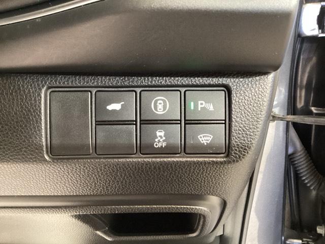 ヴェゼル ｅ：ＨＥＶＺ　地上デジタル　ＵＳＢ入力　ハンズフリーテールゲート　シートＨ　サイドエアＢ　パークセンサー　ＬＥＤヘットライト　ＥＳＣ　パワステ　ＡＡＣ　エアバック　アクティブクルーズ　ナビ＆ＴＶ（27枚目）