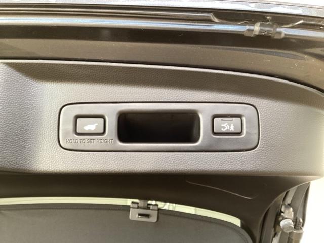 ヴェゼル ｅ：ＨＥＶＺ　地上デジタル　ＵＳＢ入力　ハンズフリーテールゲート　シートＨ　サイドエアＢ　パークセンサー　ＬＥＤヘットライト　ＥＳＣ　パワステ　ＡＡＣ　エアバック　アクティブクルーズ　ナビ＆ＴＶ（38枚目）