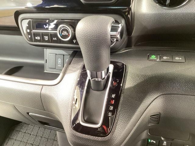 Ｎ－ＢＯＸカスタム Ｌ　『いまコレ＋新品フロアマット付き』　両席エアバック　Ｂモニタ　ブレーキサポート　セキュリティー　ＬＥＤランプ　キーレスエントリー　ＳＲＳ　横滑り防止機能　片側電動両側スライドドア　パワーステアリング（17枚目）