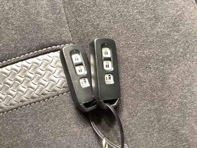 Ｎ－ＢＯＸカスタム Ｌ　『いまコレ＋新品フロアマット付き』　両席エアバック　Ｂモニタ　ブレーキサポート　セキュリティー　ＬＥＤランプ　キーレスエントリー　ＳＲＳ　横滑り防止機能　片側電動両側スライドドア　パワーステアリング（23枚目）