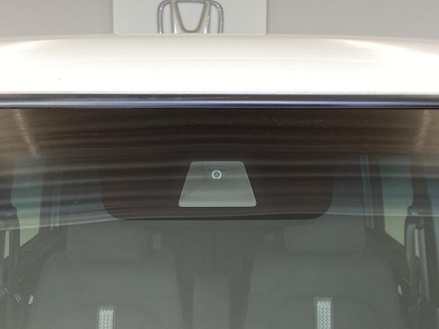 Ｎ－ＢＯＸカスタム Ｌ　『いまコレ＋新品フロアマット付き』　両席エアバック　Ｂモニタ　ブレーキサポート　セキュリティー　ＬＥＤランプ　キーレスエントリー　ＳＲＳ　横滑り防止機能　片側電動両側スライドドア　パワーステアリング（24枚目）