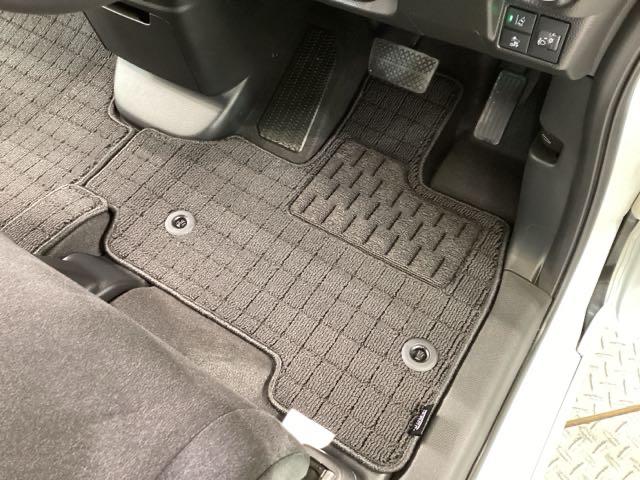 Ｎ－ＢＯＸカスタム Ｌ　『いまコレ＋新品フロアマット付き』　両席エアバック　Ｂモニタ　ブレーキサポート　セキュリティー　ＬＥＤランプ　キーレスエントリー　ＳＲＳ　横滑り防止機能　片側電動両側スライドドア　パワーステアリング（41枚目）