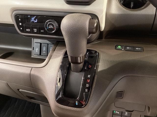 Ｎ－ＢＯＸ Ｌ　ＵＳＢ入力　ＤＶＤ視聴可能　ＬＥＤランプ　シートヒータ　運転席エアバッグ　イモビライザー　キーフリー　Ｒカメ　パワーウインドウ　ナビＴＶ　助手席エアバッグ　エアコン　地デジ　ＰＳ　横滑り防止機能（17枚目）